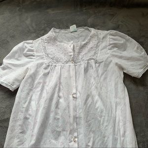 Vintage nightgown